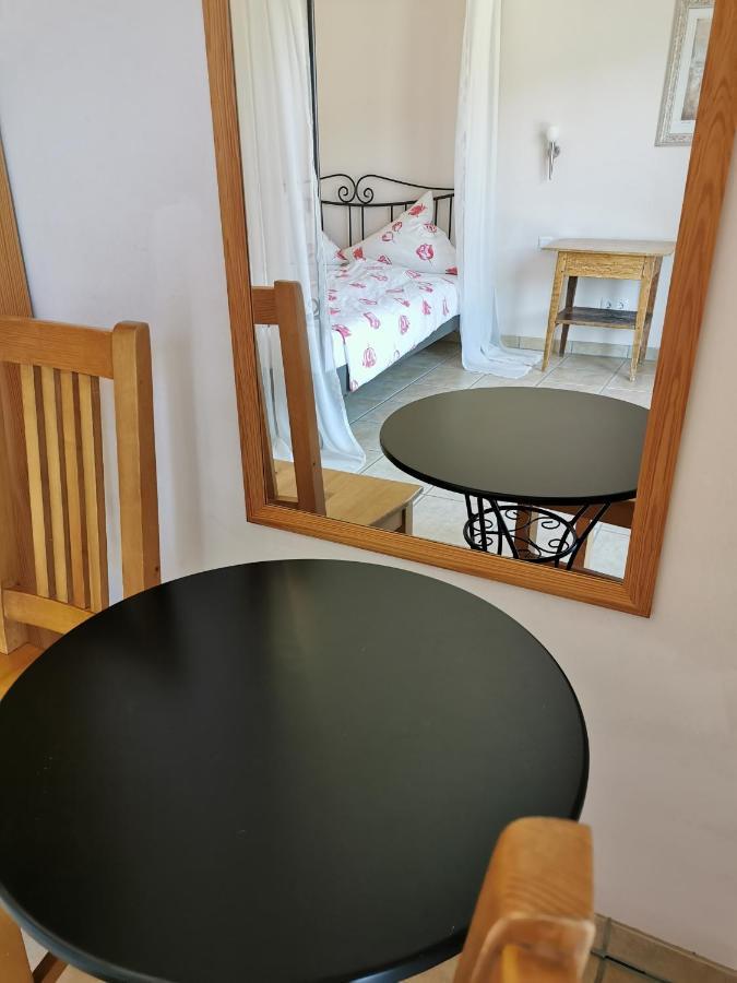 Weingut Amlinger&Sohn Apartment Neef Ngoại thất bức ảnh