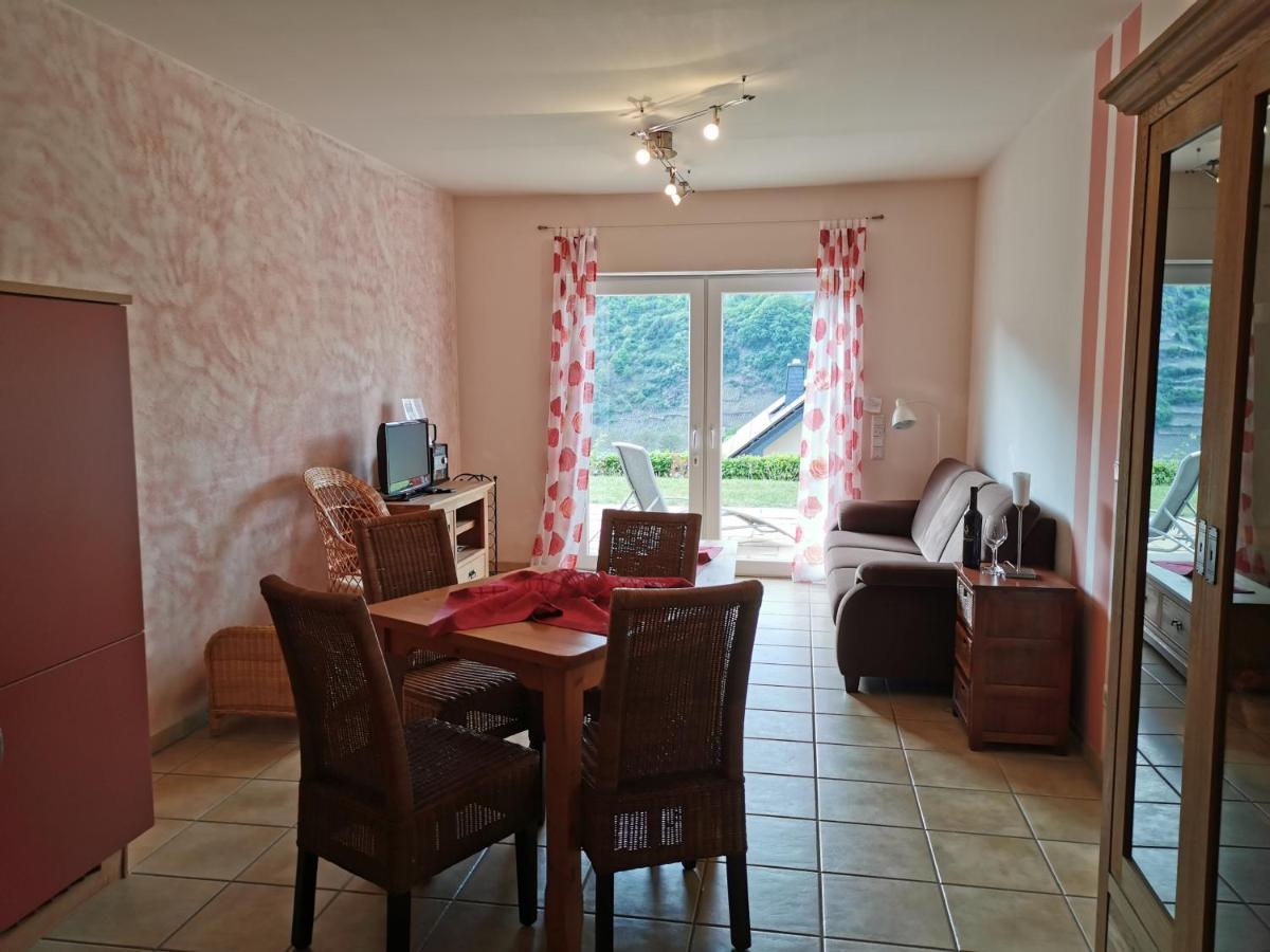 Weingut Amlinger&Sohn Apartment Neef Ngoại thất bức ảnh